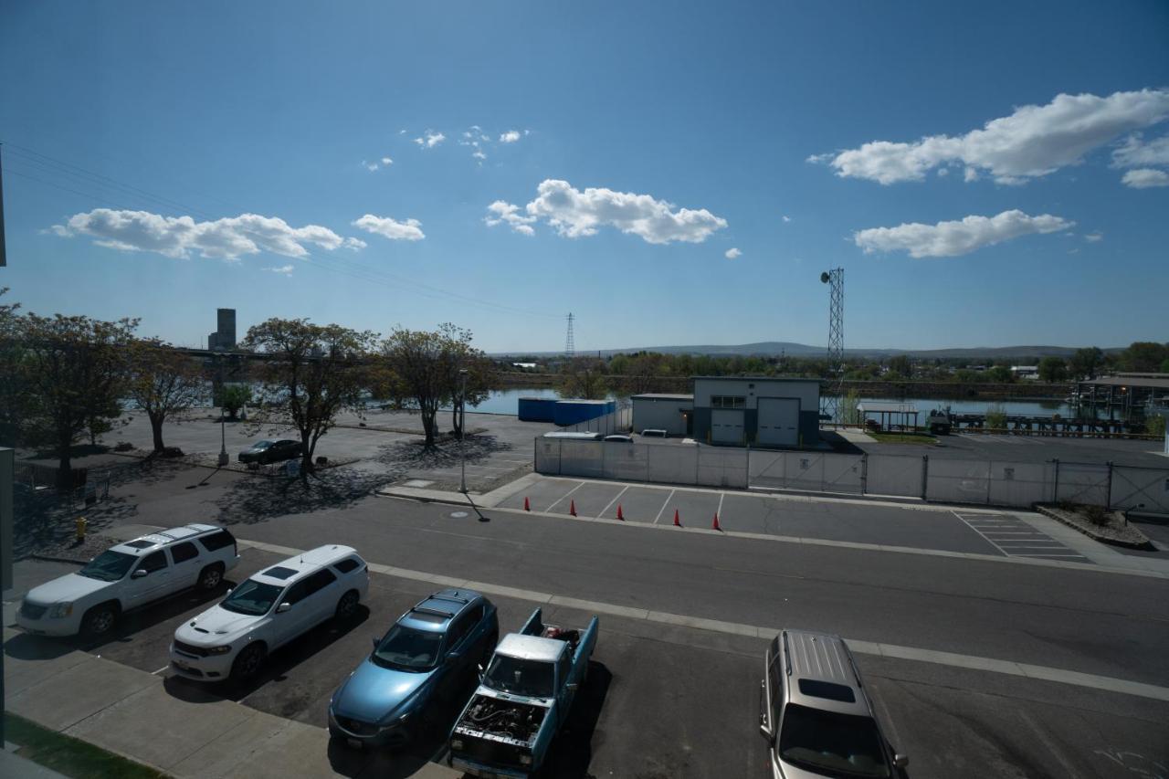 Clover Island Inn Kennewick Exterior foto