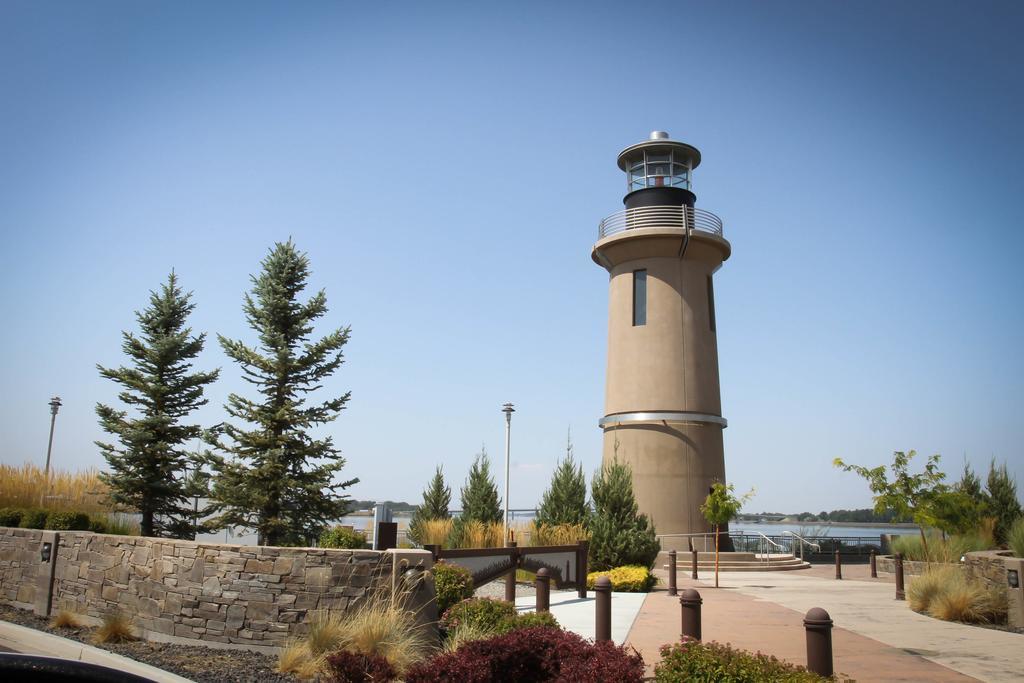 Clover Island Inn Kennewick Exterior foto